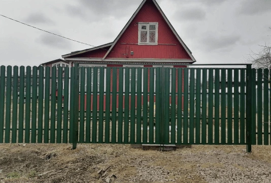 Забор из профнастила со столбами из ПИКС панелей (под кирпич)